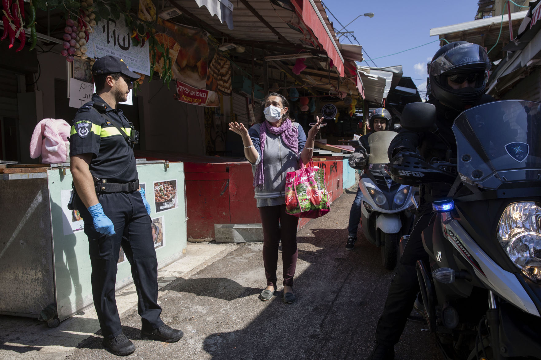 APTOPIX Virus Outbreak Israel